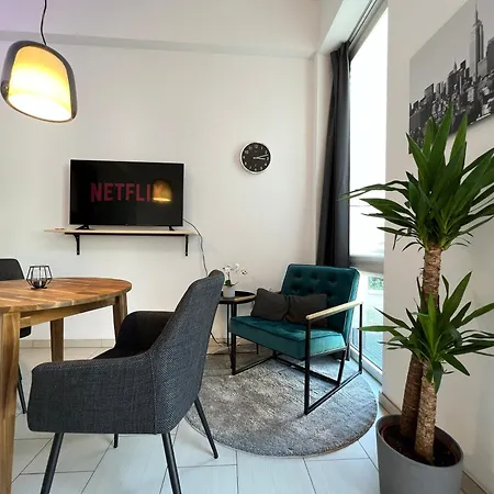 The East Apartment By Rabe - Netflix & Coffee & Parkplatz Karlsruhe Exterior photo