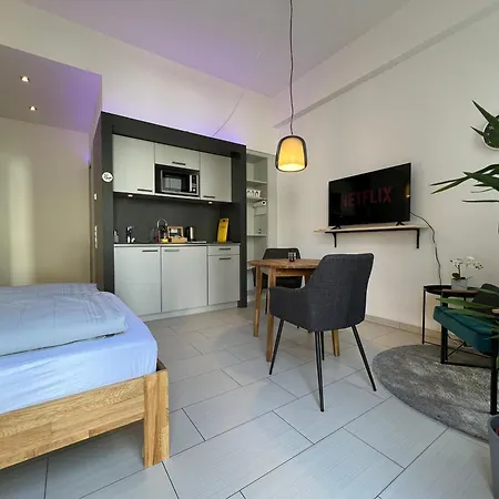 The East Apartment By Rabe - Netflix & Coffee & Parkplatz Karlsruhe Exterior photo