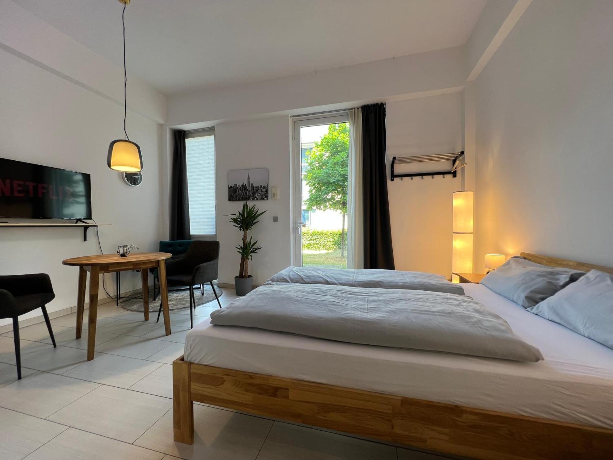 The East By Rabe - Netflix & Coffee & Parkplatz Apartment