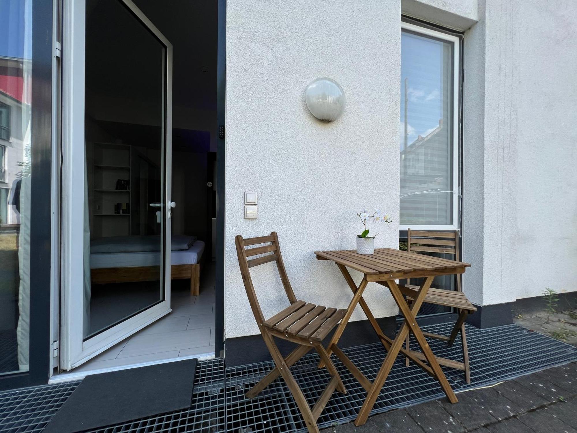The East By Rabe - Netflix & Coffee & Parkplatz Apartment Karlsruhe